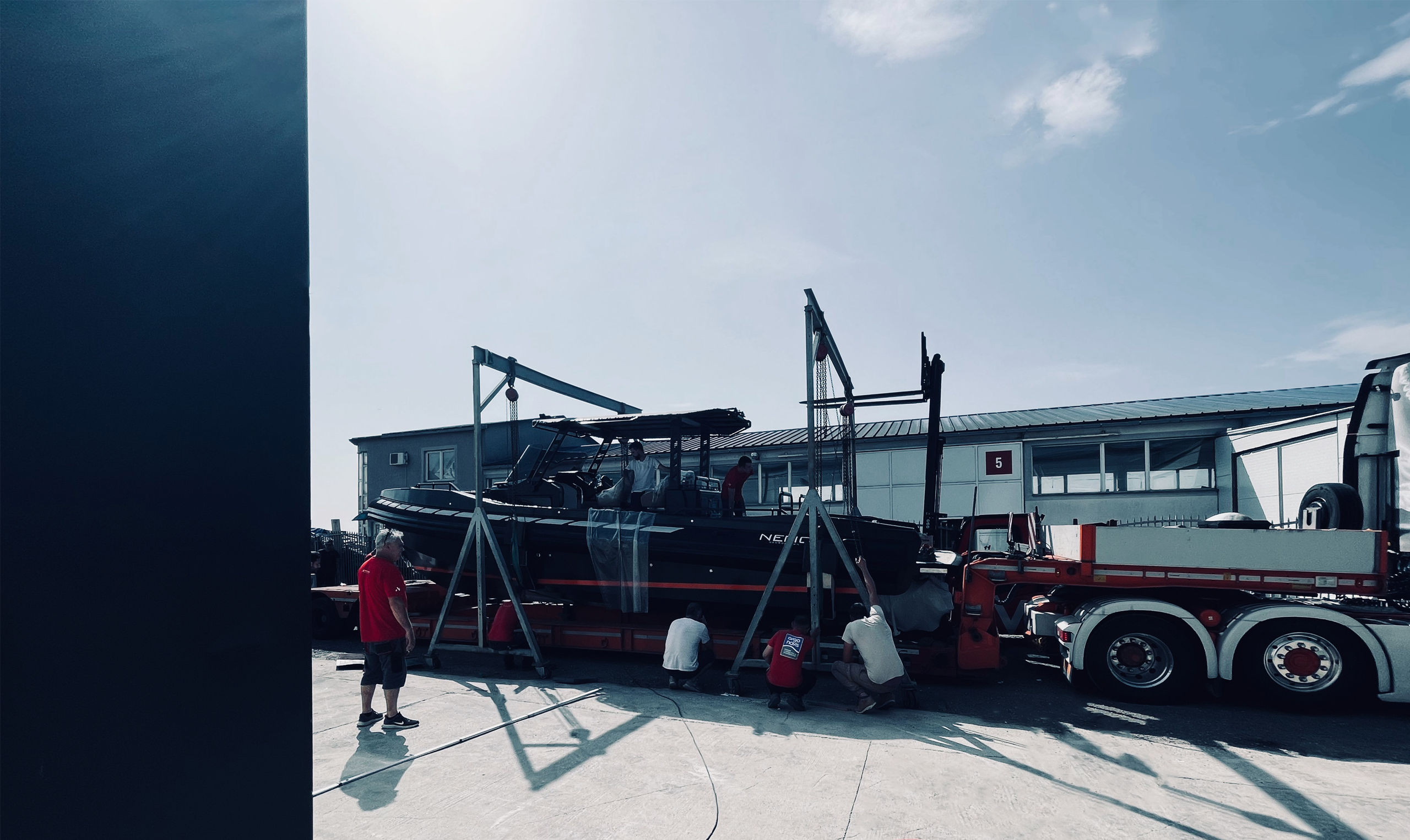 projects-vessels-chase-tender-roam10-2