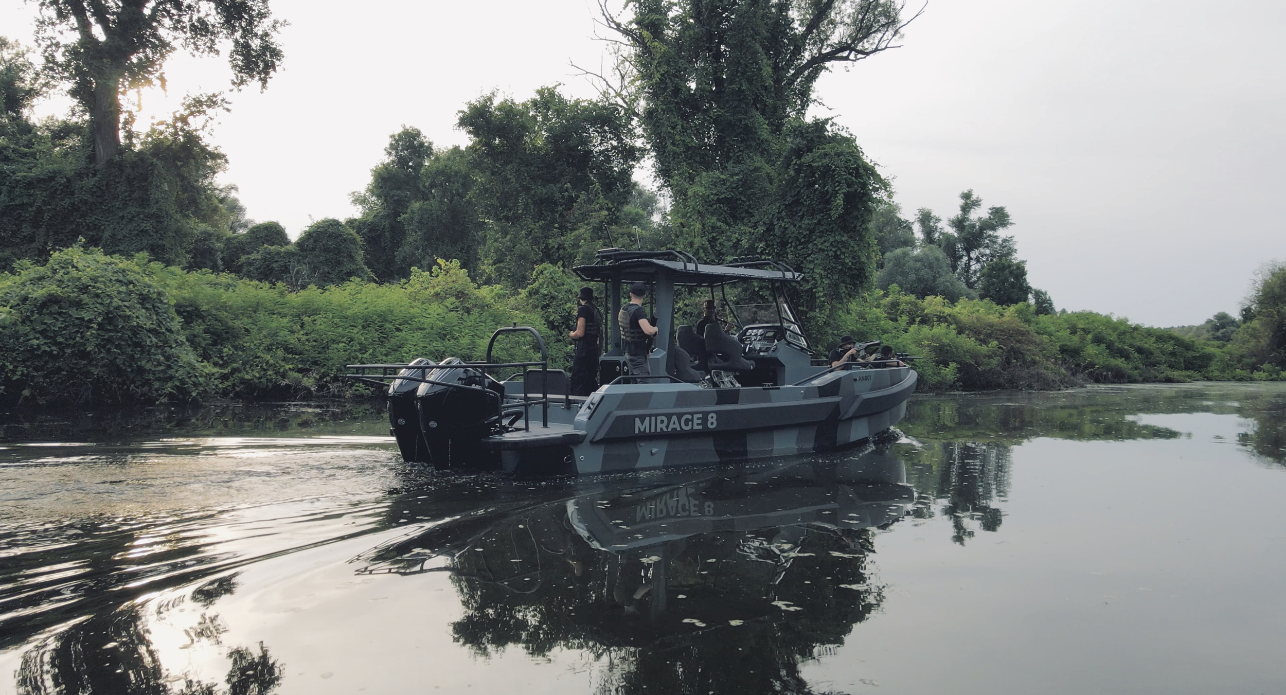 projects-vessels-mirage-8-6